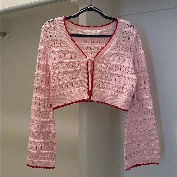 Altar’d State - Tie-Front Crochet Sweater Cardigan in Pink/Red (NWT) - Size : S - Picture 3 of 6